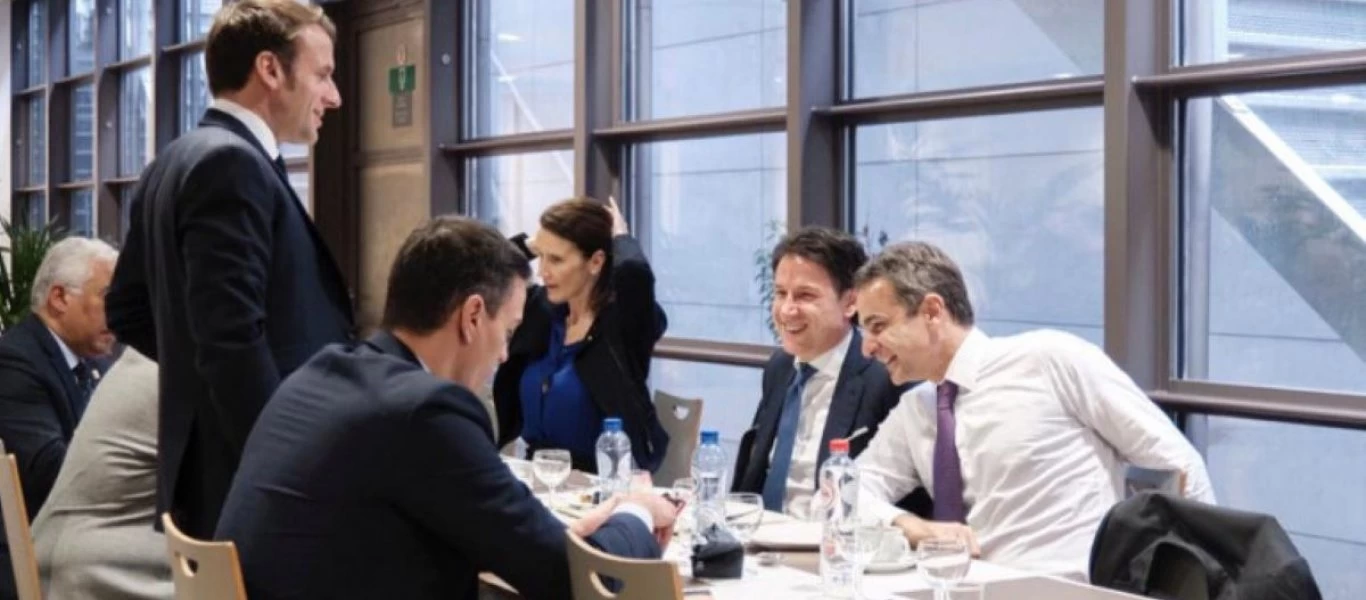 Ο Κ. Μητσοτάκης με την «παρέα» του: Ανάρτηση από το διάλειμμα της Συνόδου Κορυφής (φώτο)